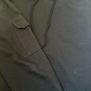  Hoodie  - Bara i Stockholm  Ingen frakt 