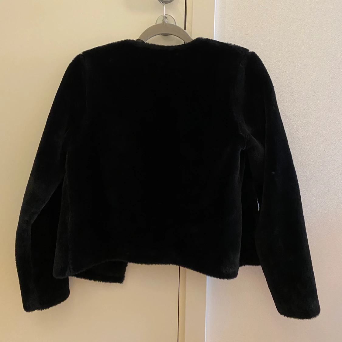 Pälsjacka/kofta - 90
