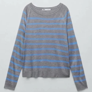 Randig tröja zara - Säljer nu denna populära tröja från Zara, nyskick! Köparen står för frakten 🥰