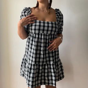 Rutig klänning! - En superfin rutig klänning.