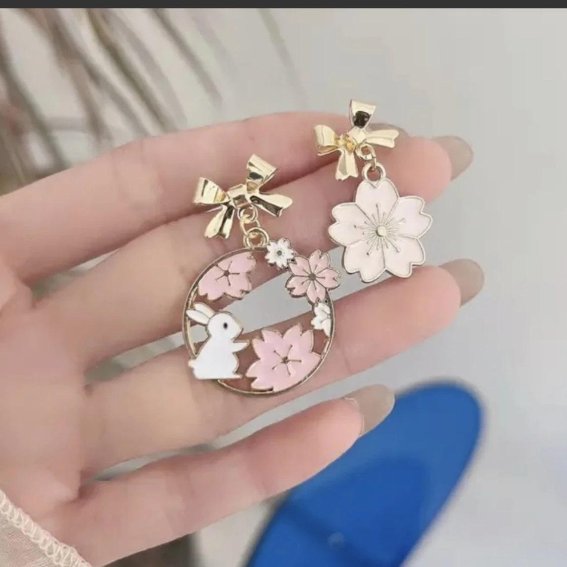 Fina enamal floral motivGuldpläterade Örhängen- 925stämplad silver nal