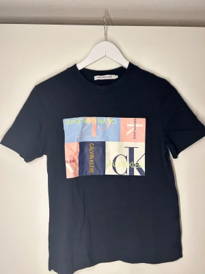 Calvin Klein t-shirt - Fin t-shirt. Använt fåtal gånger. Fint skick