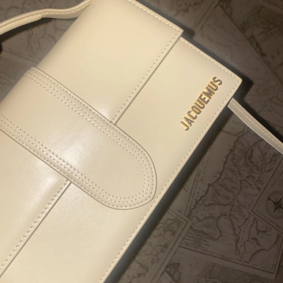Jacquemus väska  - 90