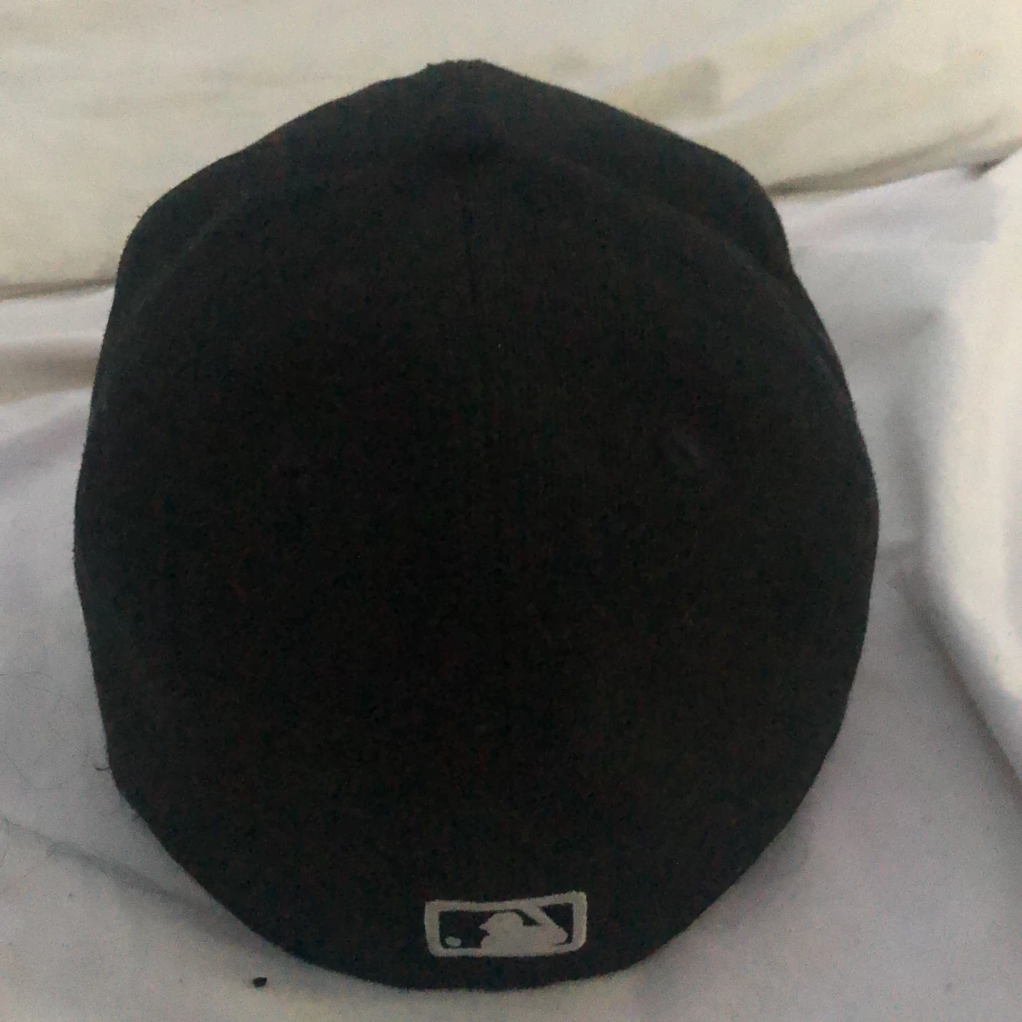 En helt ny och oanvänd keps köpte för 400 säljer för 200 - 91