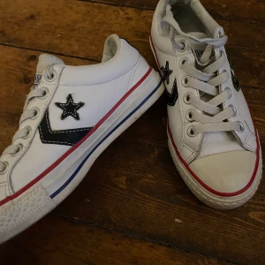 Converse all Star  - Snygga converse all Star, använda men har mer kvar att ge. 