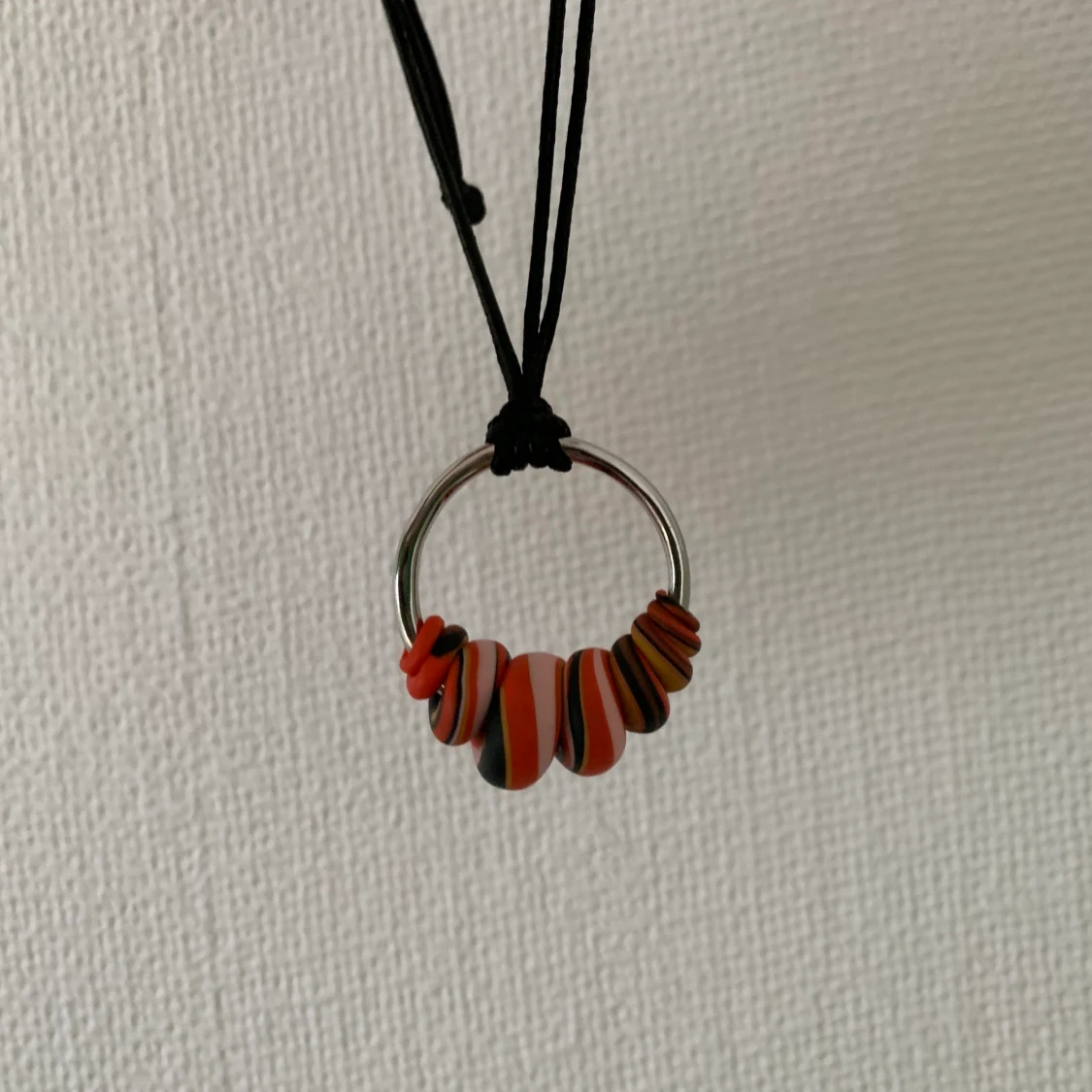 Handgjort halsband - 91