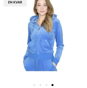 Juicy kofta Classic Velour Robertson  - Säljer min juicy kofta för den inte kommer till användning längre , bra skick 💗