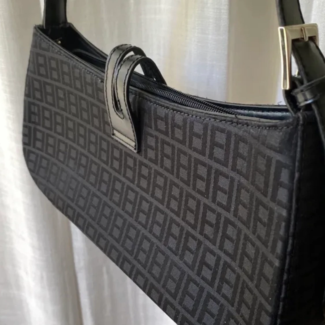 Fendi väska, fake - 90