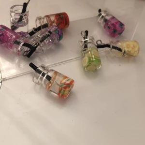 Fruktdrinkar 1 kr st köp gärna  - Säljer deta för 1kr st köp gärna.
