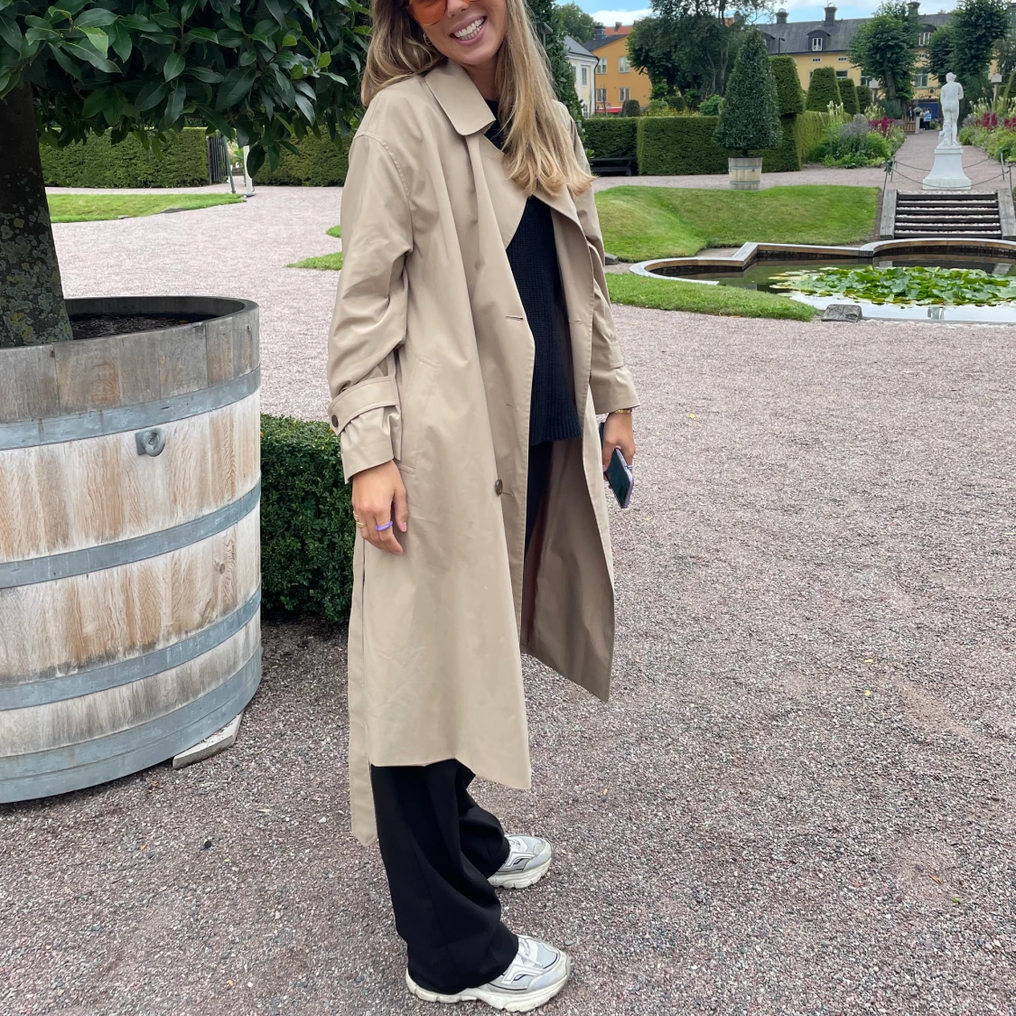 Oversized trenchcoat  - 90