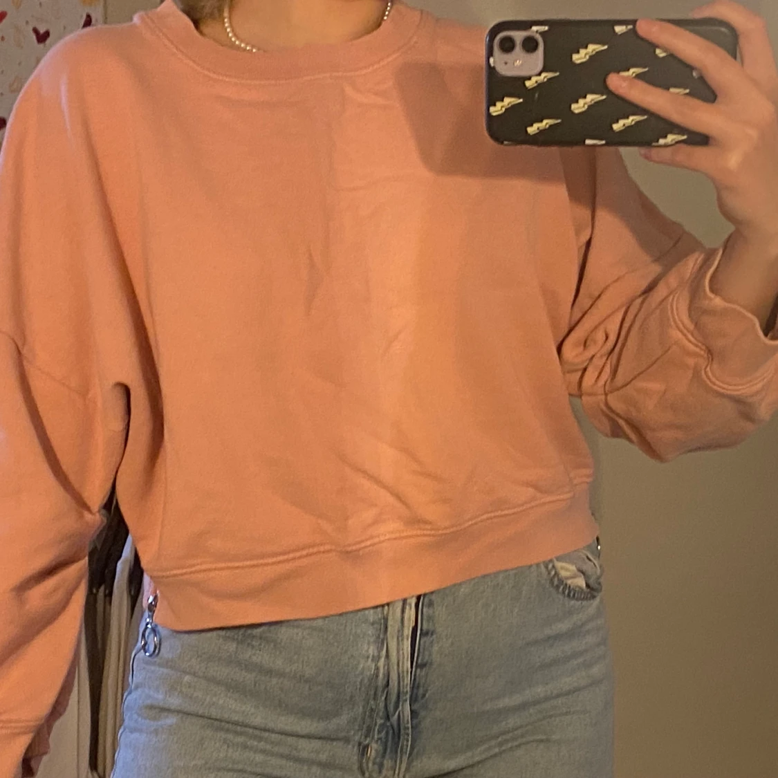 Rosa kroppad sweatshirt 