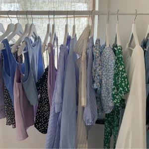 Säljer massor - Säljer MASSOR av sommarkläder och andra snygga kläder för under 200kr! In o kika❤️💗🧚👼🏼😍🤍🥂☕️