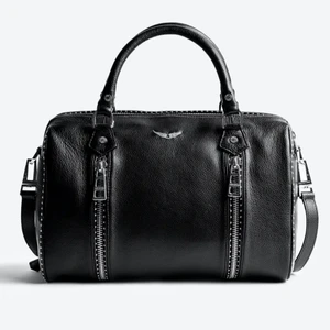 Zadig väska - INTRESSEKOLL på min favoritväska ever, knappt använd o helt nytt skick. Nypris runt 5000kr säljer då jag behöver pengarna