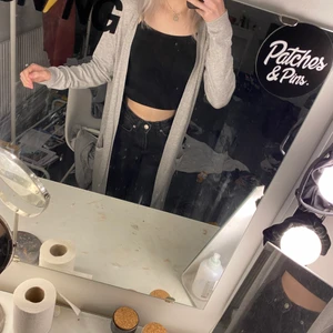 Lager 157  - Grå lång kofta mjuk 