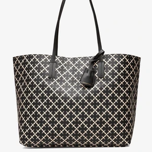 Väska - Säljer min fina Malene birger väska i så bra skick!!! Nypris 2900, skicka privat för mer bilder 