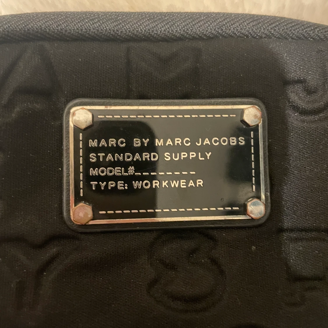 Marc Jacobs miniväska  - 90