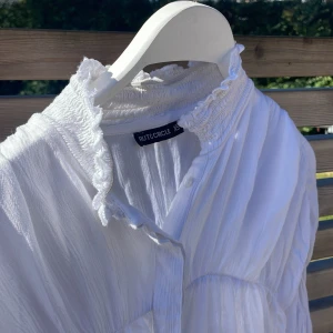 Blus - Vit blus från Rut&circle stl xs, fint skick