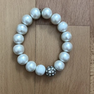 pärl armband - säljer detta pärl armbandet för 15 inkl frakt (13) ❤️❤️