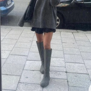 Gröna stövlar/boots - Säljer ett par Gröna boots i strl 38💕