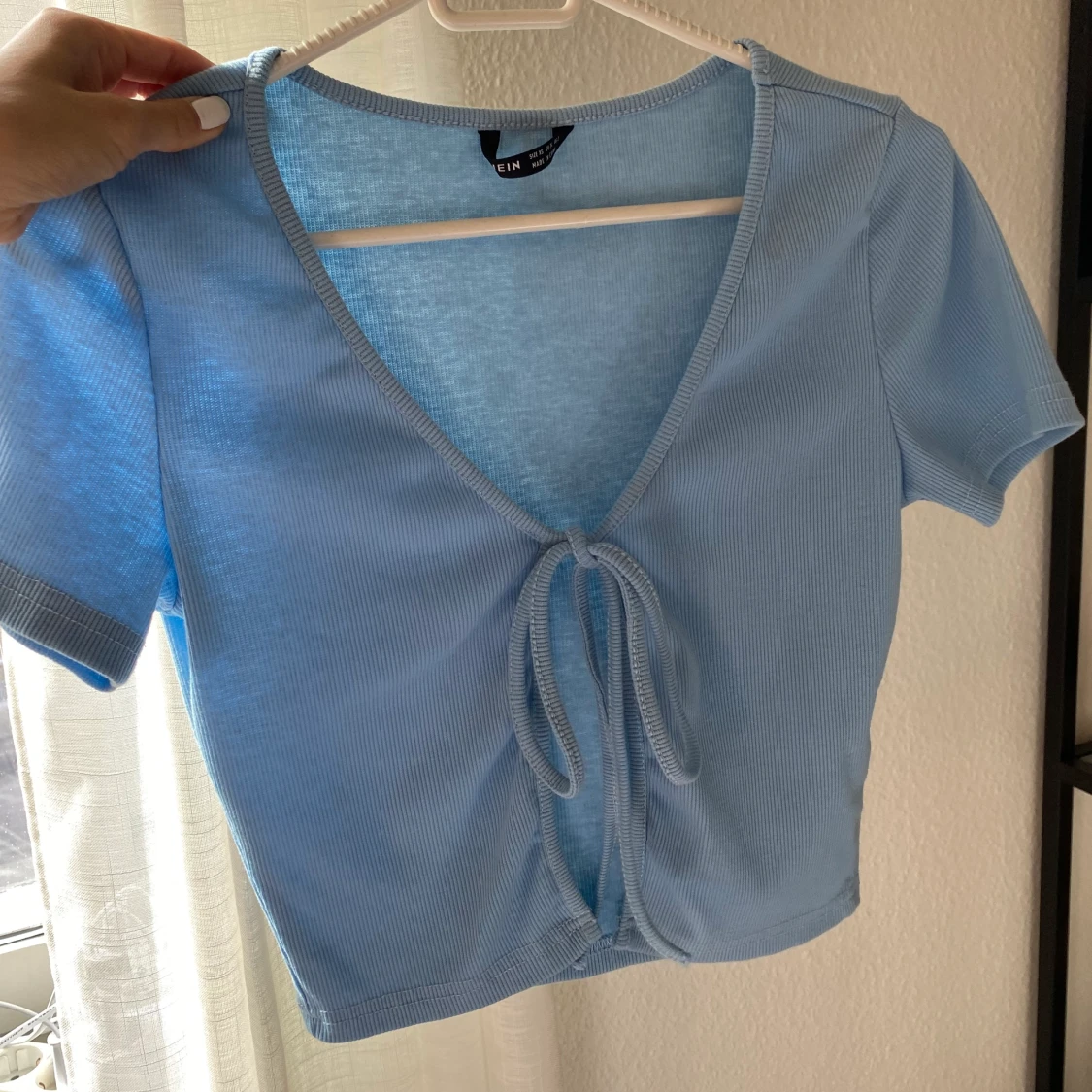 Babyblå knyttopp - 91