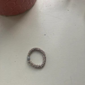 Kkrnkki - Jätte fin färgglad Kknekki äkta och aldrig använd❤️❤️