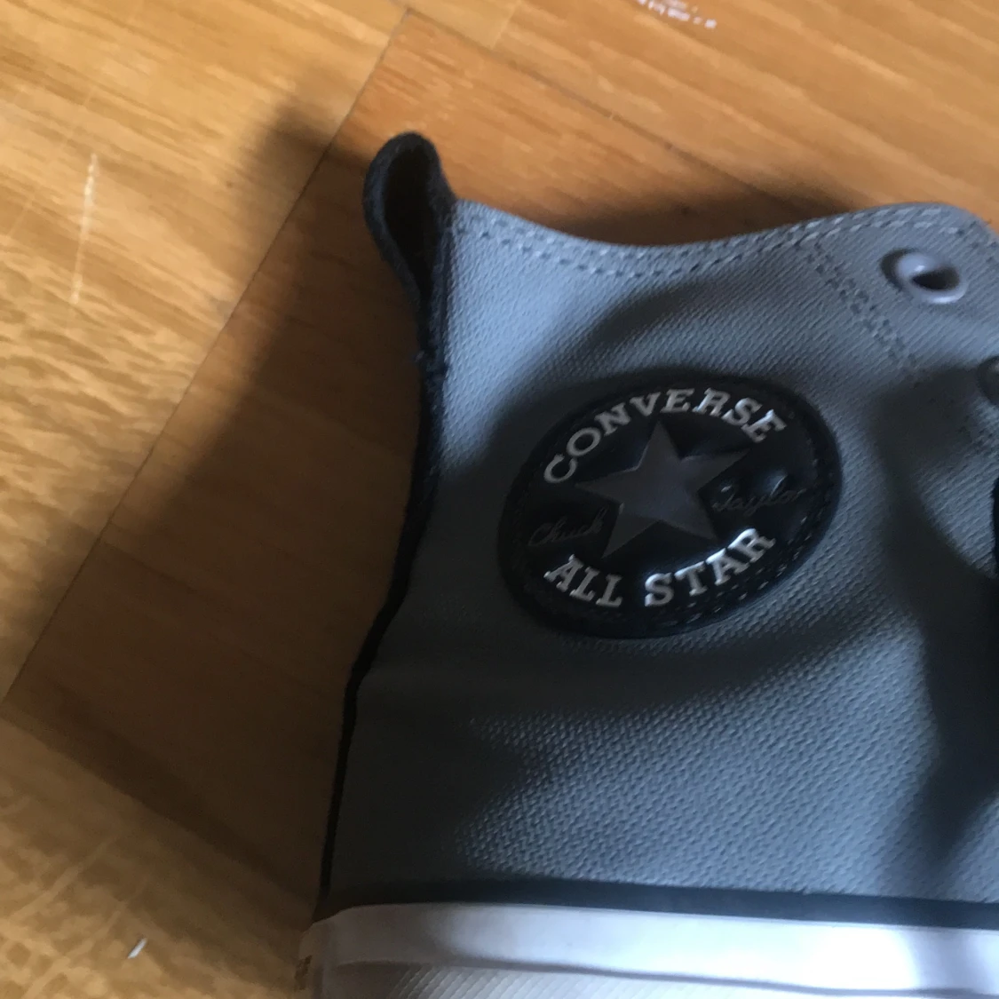 Converse storlek 37.5 - 90