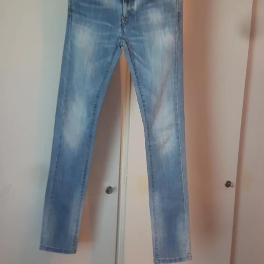 Jeans 28/34 nya. Jeans & Byxor.