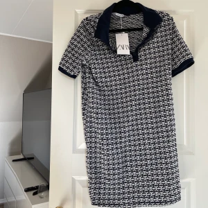 Klänning från Zara - Aldrig använt