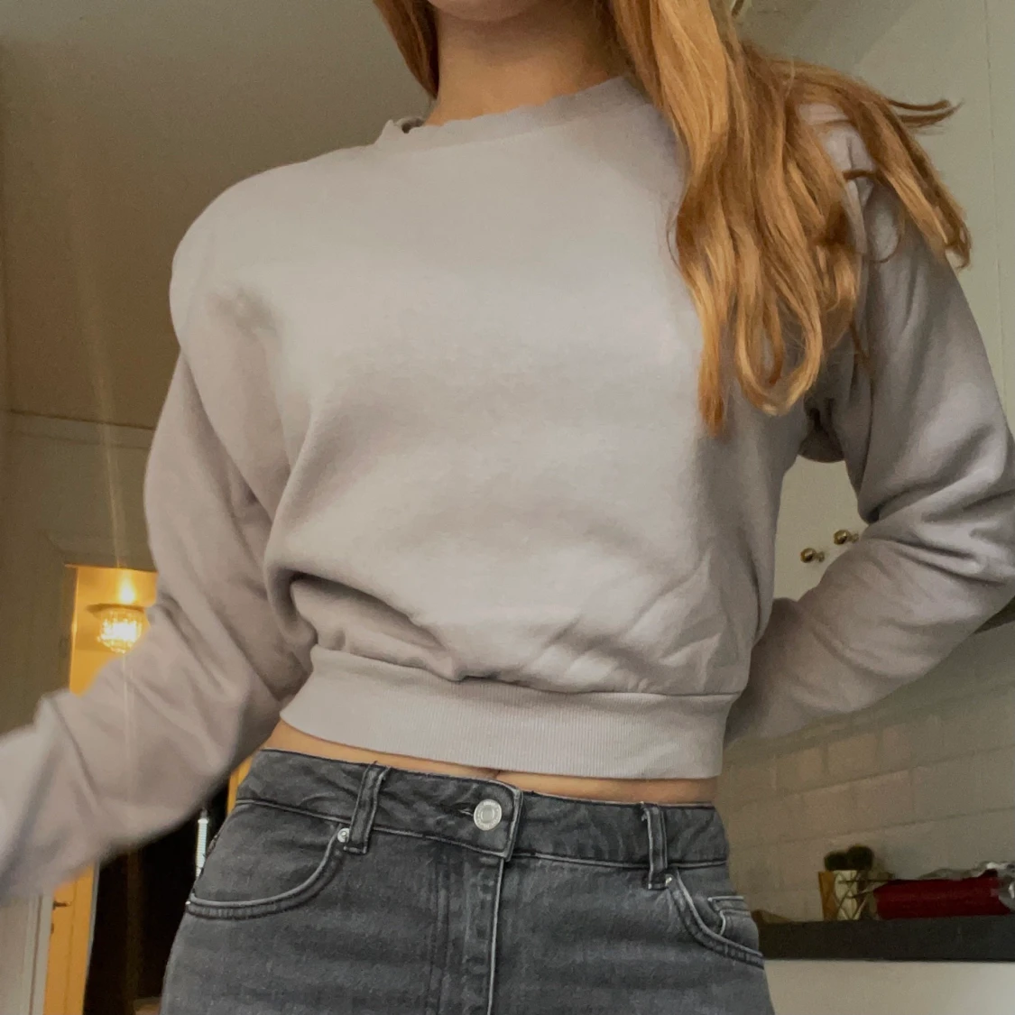 H&M tröja med axelvaddar 