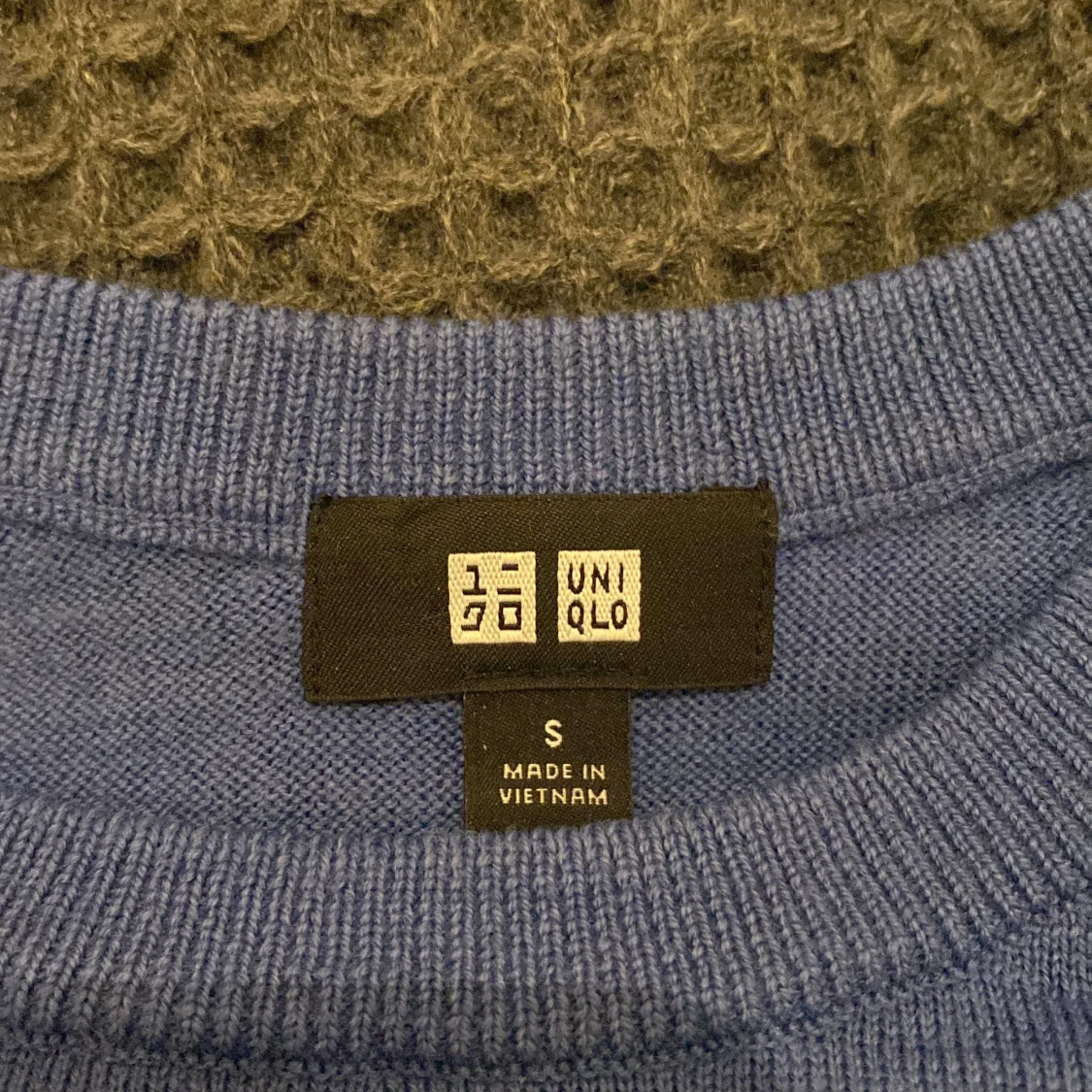 Uniqlo stickad tröja extra fin merinoull (nyskick) - 90