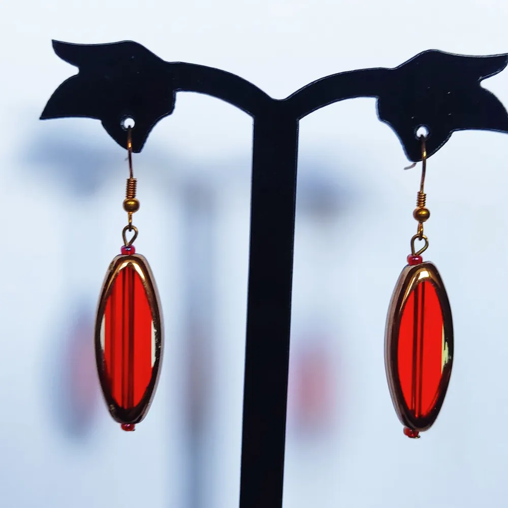 Red handmade earrings . Accessoarer.