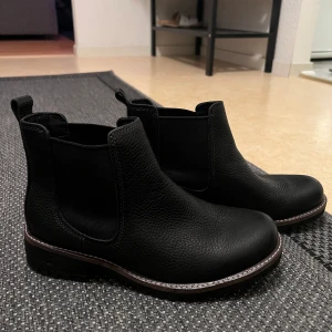 Ecco boots - Säljer helt oanvända boots från Ecco som är köpte för 1499kr. 