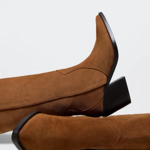 COWBOY BOOTS - Coola, nya och snygga stövlar till hösten från Mango. 