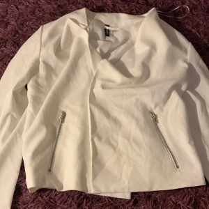 Blus  - Elegant blus 