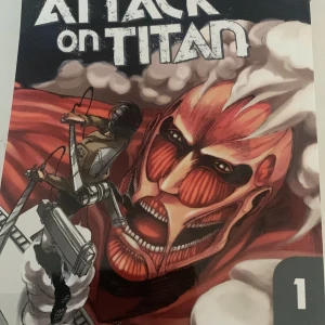 Aot bok del 1 - Atack on titan bok del 1 säljer då jag har läst klart den