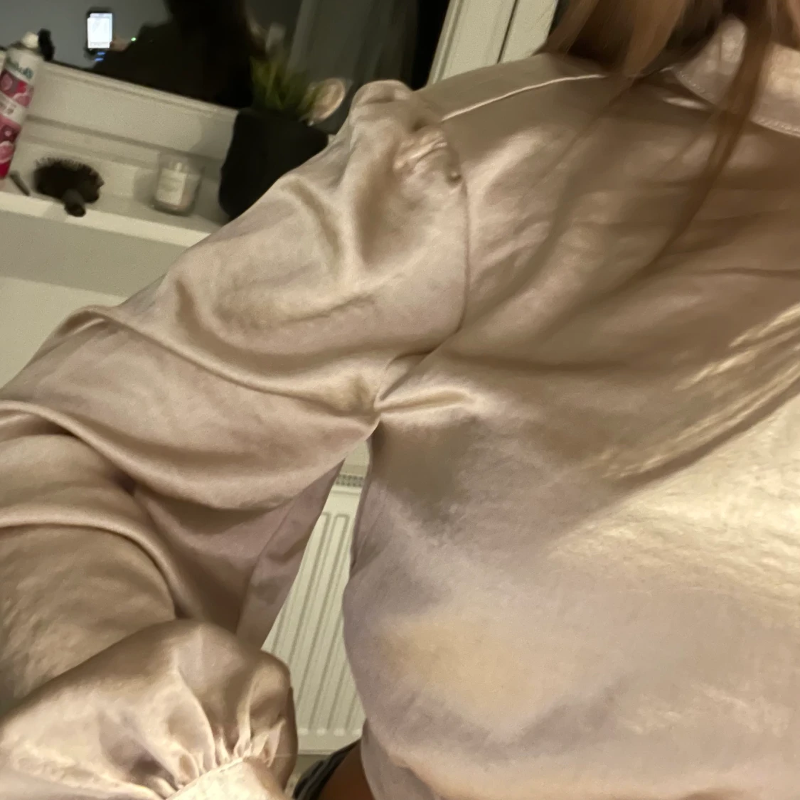 Champange färgad blus - 91