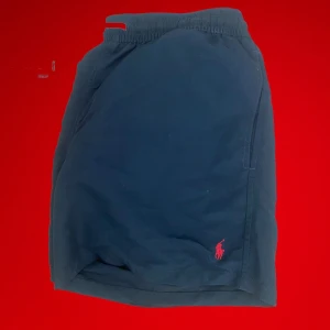 Polo Ralph lauren badbyxor - Använda: 0 Skick: bra  Kan pruttas ner