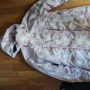 Peak performace  - Storlek L , bra skick. 