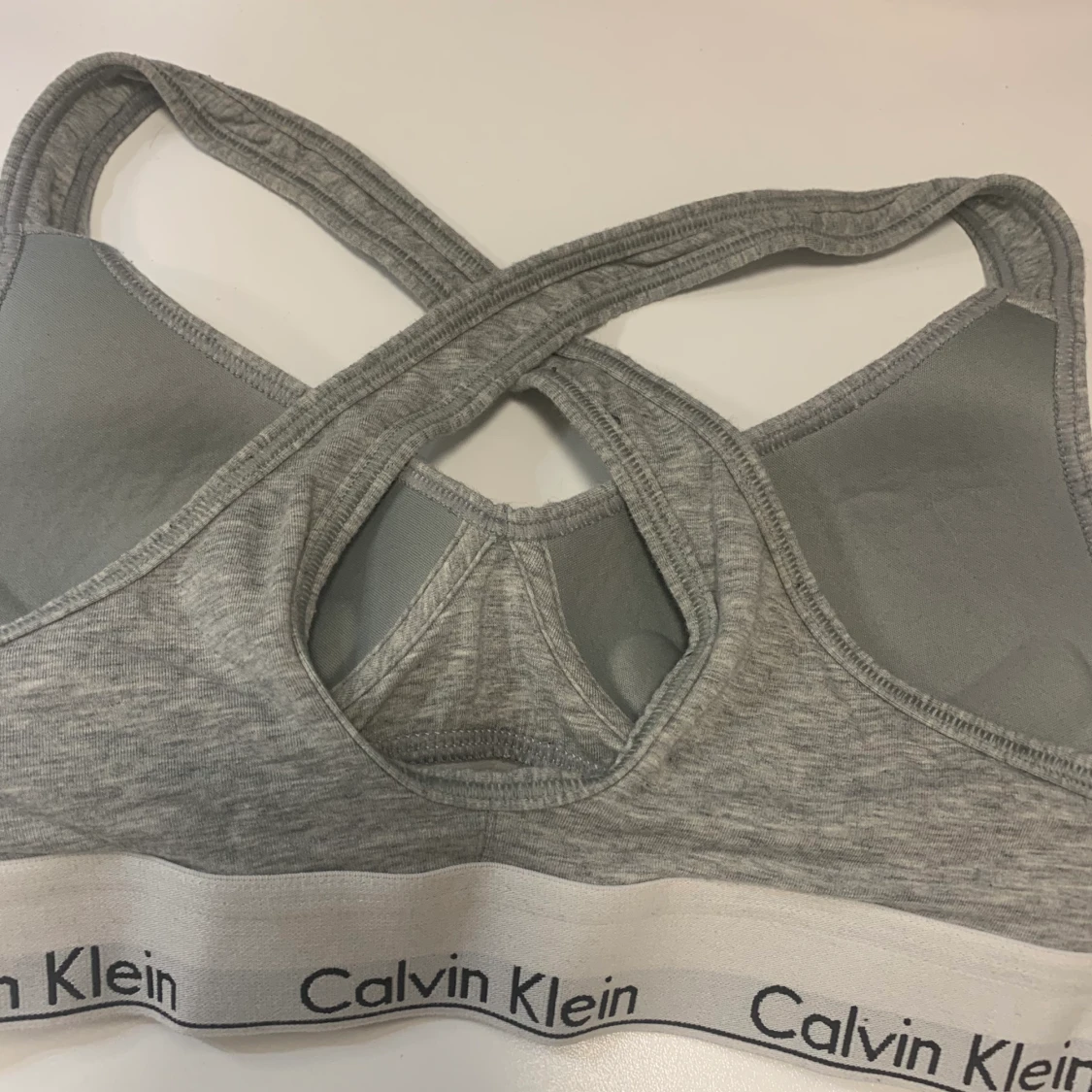 Calvin klein bh  - 90