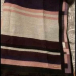 Halsduk   - Helt ny märkes halsduk 