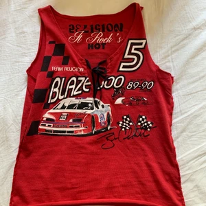 Linne - Coolt linne köpt secondhand. Det står ingen storlek eller märke men passar s/m. betala via swish