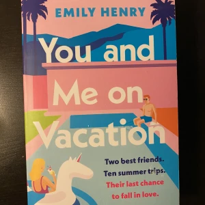 You and me on vacation - Bok från Emily Henry i fint skick. 95kr inklusive frakt eller möts upp i Västerås💕(Det är samma bok som ”People we Meet on vacation” fast detta är den brittiska versionen)