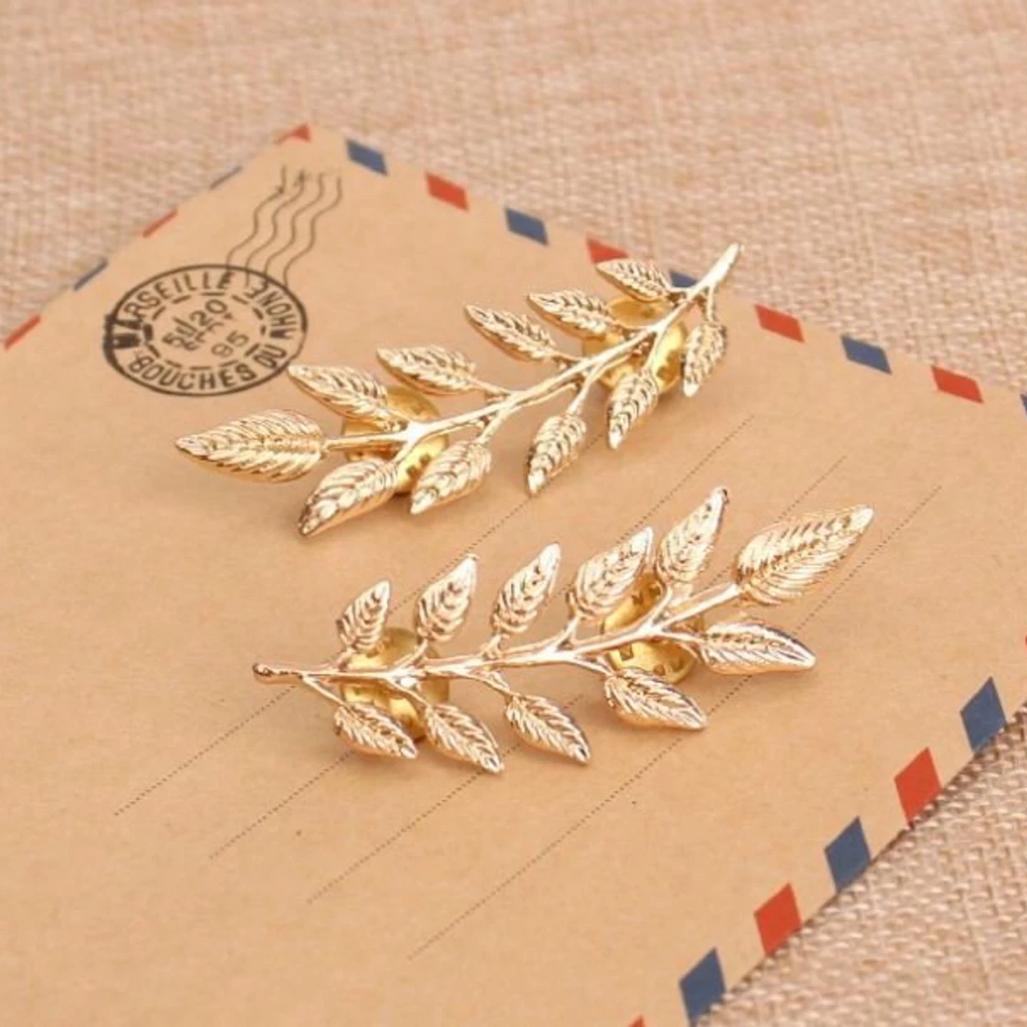 Retro Löv Brosch/ Krage Pin - 91