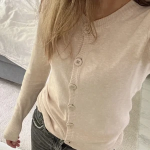 Beige kofta - Söt kofta från mango! Lånad första bild