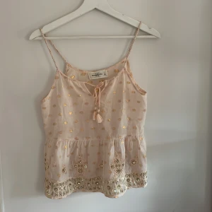 Linne  - Sååå gulligt linne från abercrombie fitch