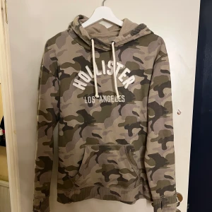 Hollister Hoodie - Aldrig använd