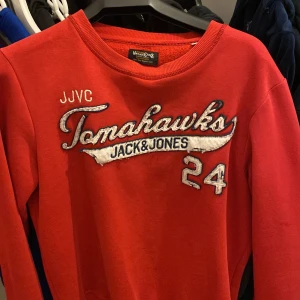 Kofta - Säljer min vintage Jack&Jones kofta för den ej används