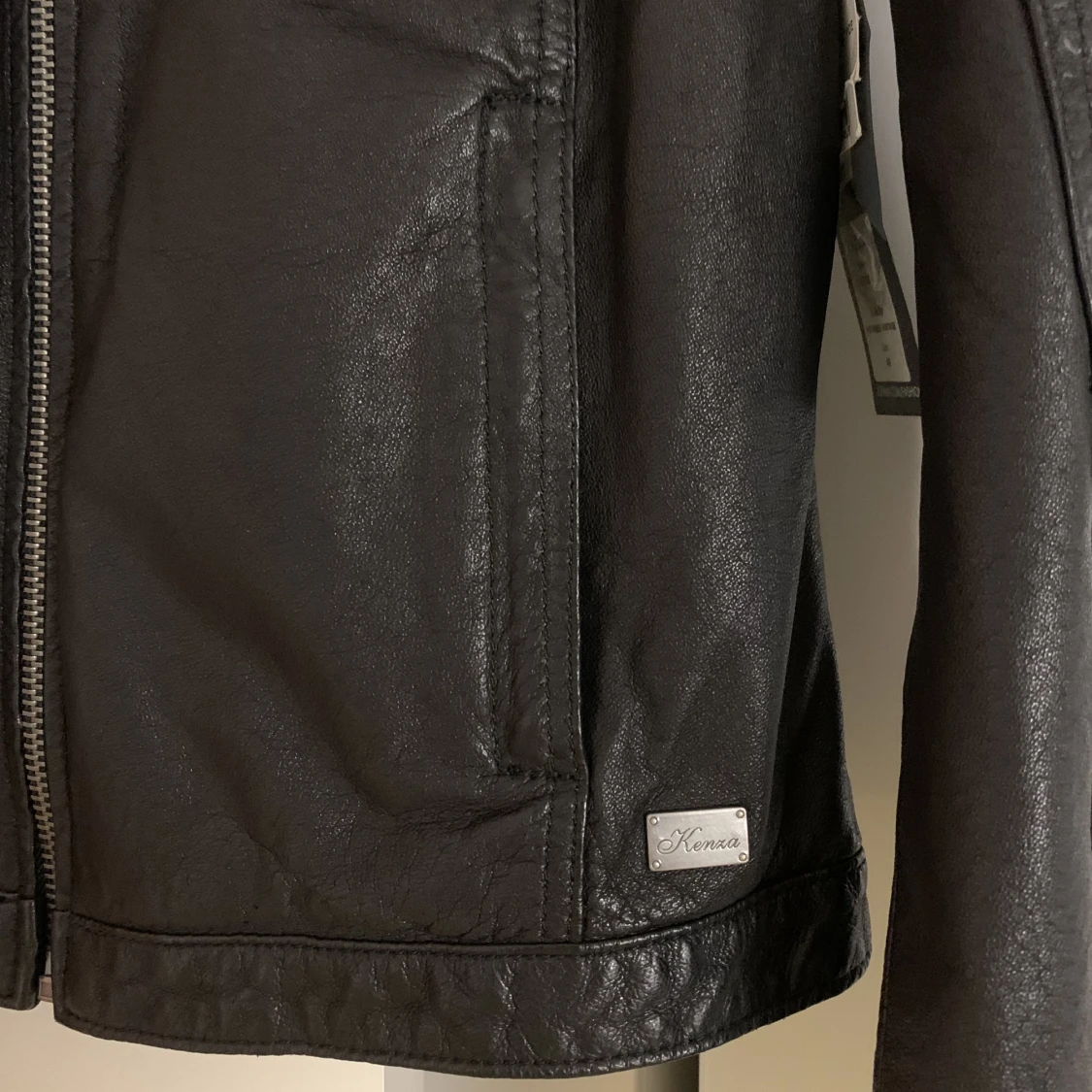Kenza skinnjacka  - 90