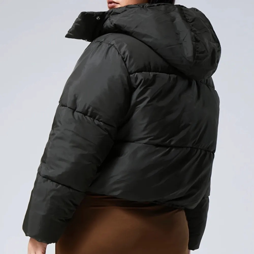 Puffer jacket från weekday i strl s. Nypris: 700kr. Jackor.