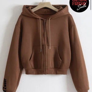 Brun kort tröja  - Helt oanvänd 